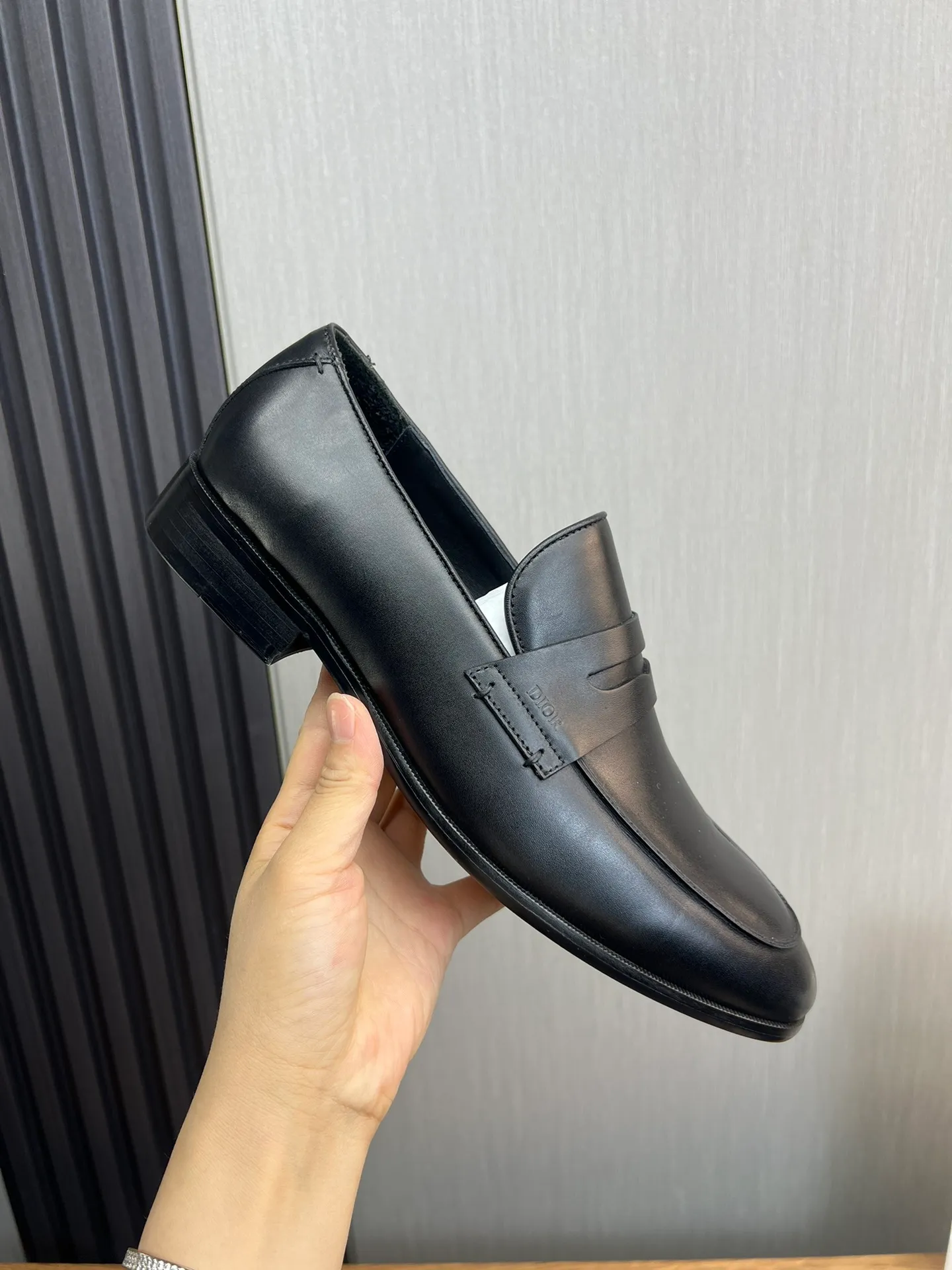 Men's men's shoes 💰540💰 Dior men's business casual leather shoes 👞all made of imported original brand leather, just to create a more comfortable wearing experience, upper: original cowhide ➕ imported cowhide lining, original non-slip and wear-resistant rubber outsole ✔️36-45 (45 non-returnable)